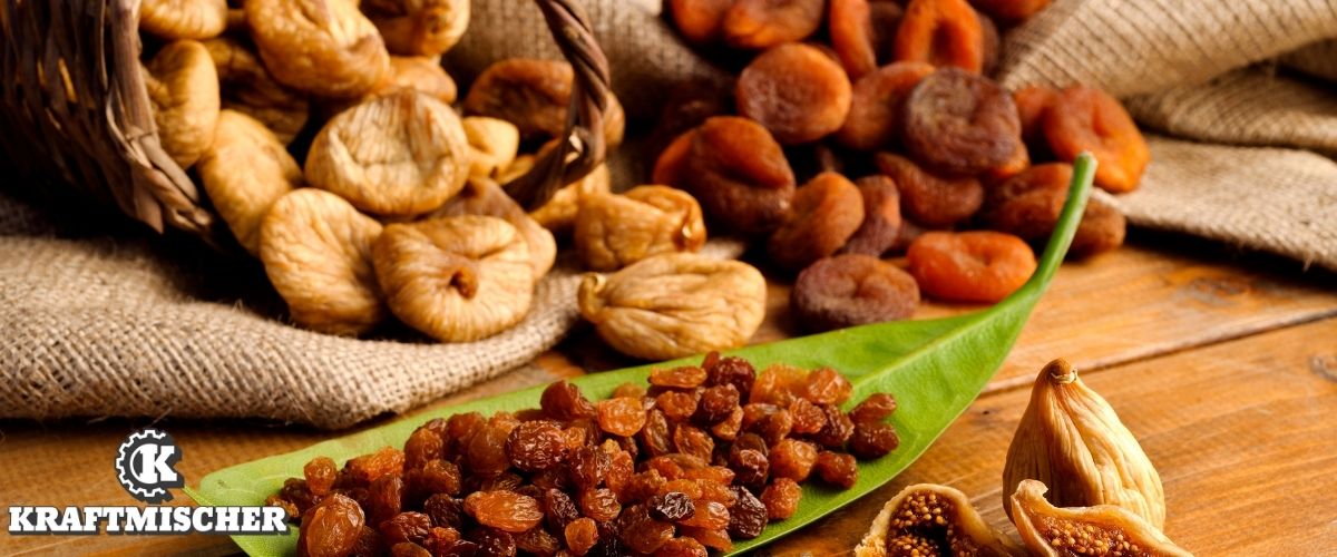 Trockenfrüchte und knackig frische Nüsse – wertvolle Energielieferanten